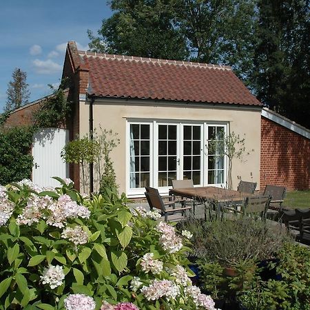 Field Cottage Bed And Continental Breakfast East Harling Ruang foto