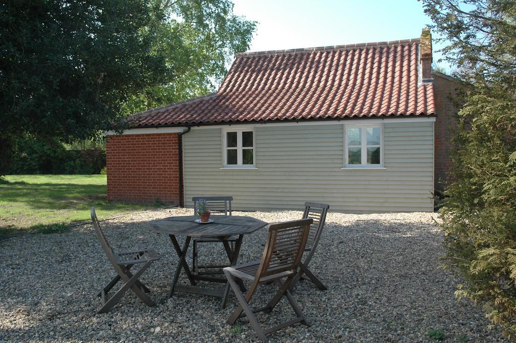 Field Cottage Bed And Continental Breakfast East Harling Ruang foto
